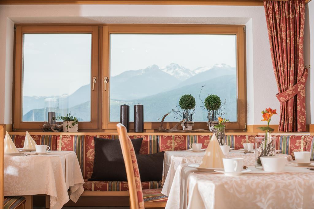 Hotel Garni Hochgruber Bruneck Exteriör bild