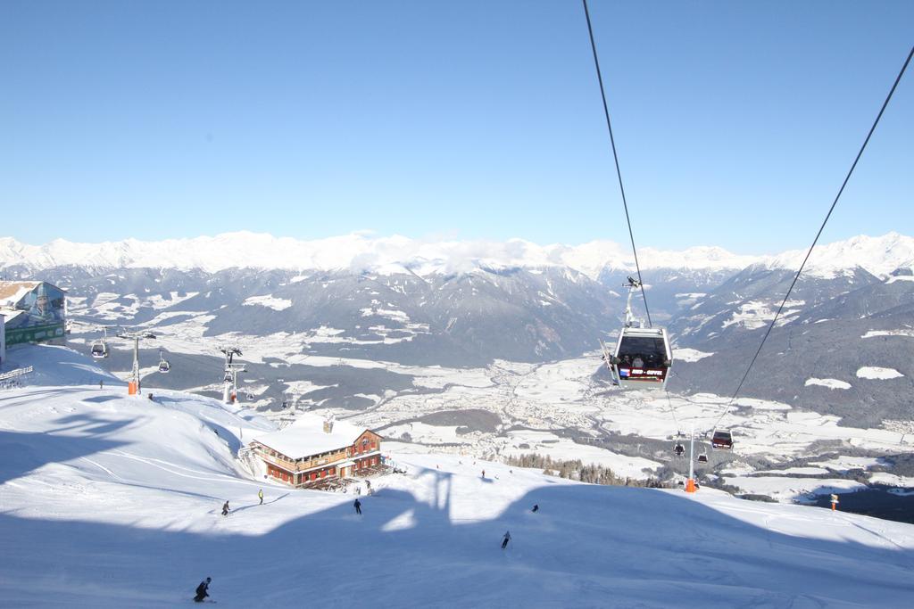 Hotel Garni Hochgruber Bruneck Exteriör bild
